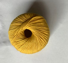 Charger l'image dans la galerie, Sirdar Snuggly Baby Bamboo