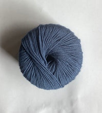 Charger l'image dans la galerie, Sirdar Snuggly Baby Bamboo