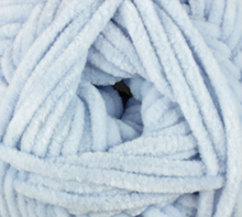 Charger l'image dans la galerie, Flutterby Chunky by James C Brett